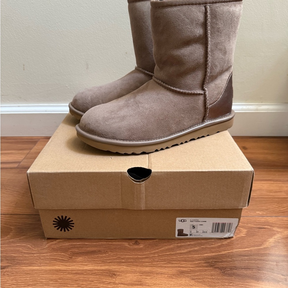UGG Classic Boots caribou